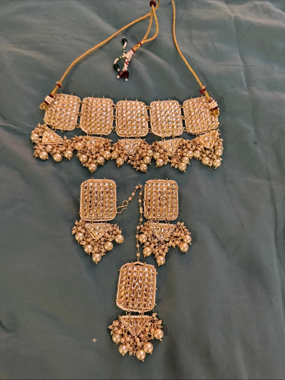 Gold-Tone Pearl and Kundan Choker Necklace Set - Women Jewelry